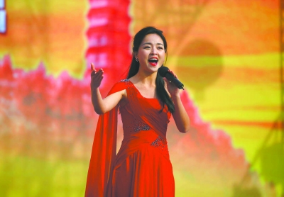 到人民生活中寻找艺术的矿藏