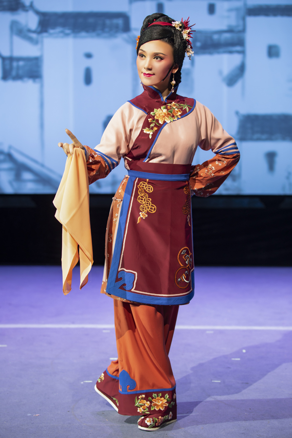 姚剧《墙头记》:一堂生动形象的慈孝课